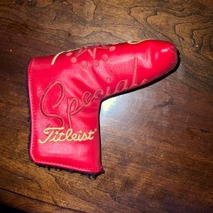 Scotty Cameron red Titleist special edition cover
